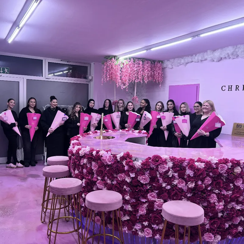 Christina Dentsa – PowderBrows & OmbreBrows MasterClass in Essen
