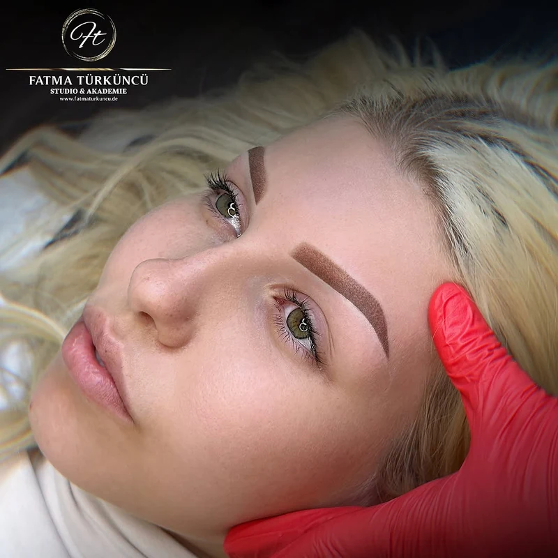 Fatma Barkoci – PowderBrows & OmbreBrows MasterClass in Rastatt