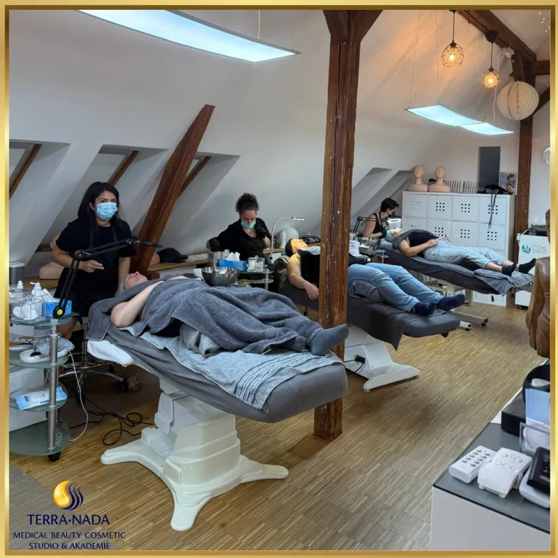 Nada Fischinger – PowderBrows & OmbreBrows MasterClass in Ulm