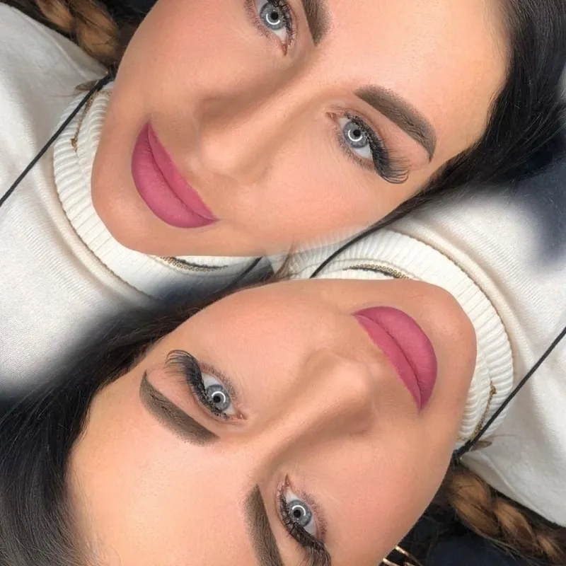 Weronique Brajewa – PowderBrows & OmbreBrows MasterClass in Berlin