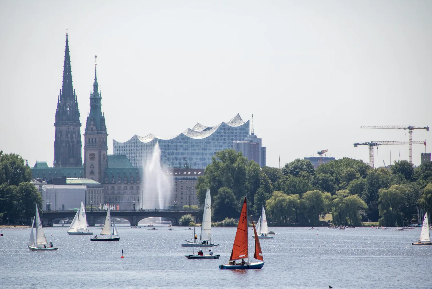 Zertifizierte Kosmetikschulen in Hamburg